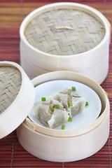 chinese steamed dumpling