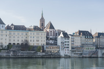 Fototapeta na wymiar Bazylea, zabytkowe Stare Miasto, Kościół St-Martin, Wielka Bazylea, Szwajcaria