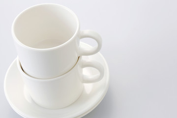 重なるマグカップ　cup