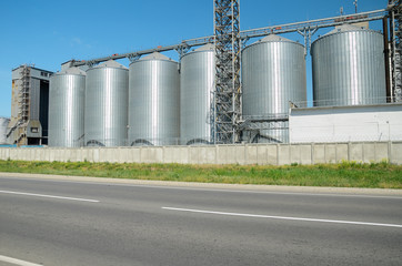 granary near the road