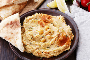 hummus