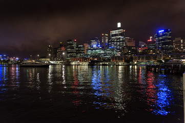 Fototapeta na wymiar Darling harbour in Sydney bei Nacht
