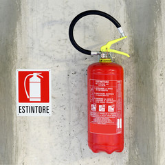 Fire extinguisher