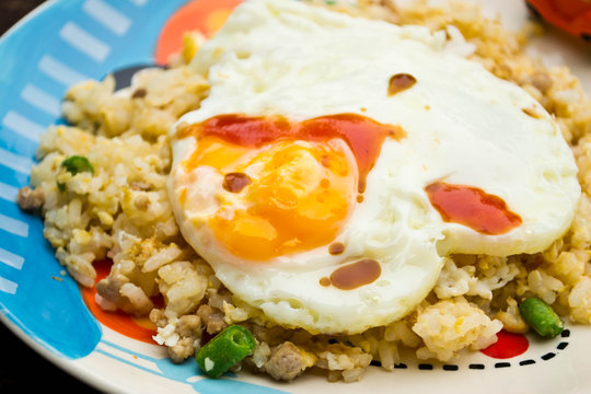 Fried rice and fried egg