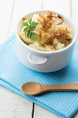 Mashed potatoes in bowl