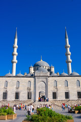 Fototapeta na wymiar Yeni Camii Mosque