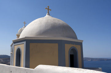 Fototapeta na wymiar Kościół w Thira na wyspie Santorini w Grecji.