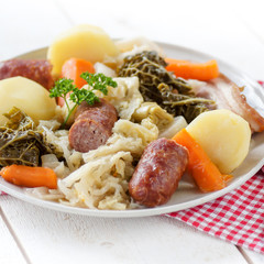 potée bretonne traditionnelle format carré