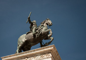 horse and rider statue