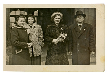 CIRCA 1949 - just before the wedding ceremony