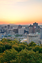 Fototapeta na wymiar Montreal sunrise