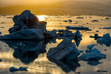 Jokulsarlon Lake & Icebergs during sunset, Iceland