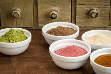 super fruit and leaf powders