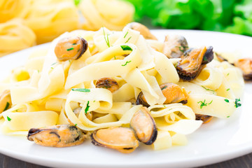 Pasta with mussels