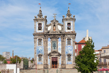 Fototapeta na wymiar Church of Santo Ildefonso in Porto, Portugal