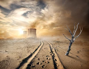 Deurstickers Industriële pijpen in woestijn © Givaga