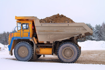 Obraz premium самосвал