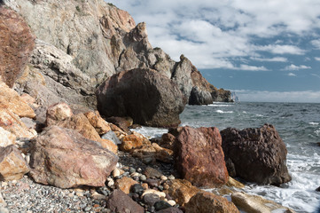 Каменистое побережье Черного моря