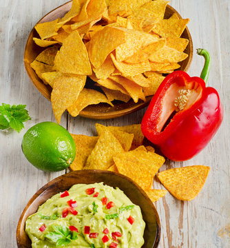 Corn chips and guacamole