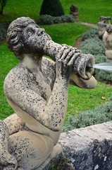 BOUC-BEL-AIR : Statuaire des jardins d'Albertas