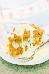 Apple cake