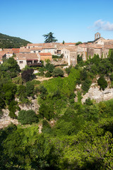 Fototapeta na wymiar Minerve starożytnych wino i miejscowości turystycznych w południowej Francji