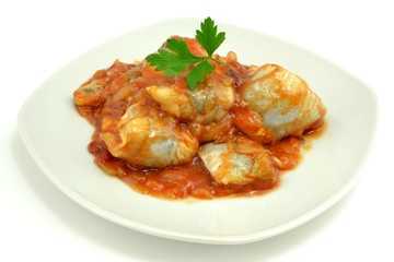 śledzie w sosie pomidorowym