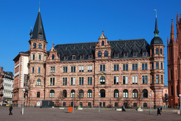Fototapeta na wymiar Neues Rathaus, Wiesbaden (Südansicht, 2013)