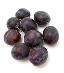 Fototapeta premium plums isolated on white background