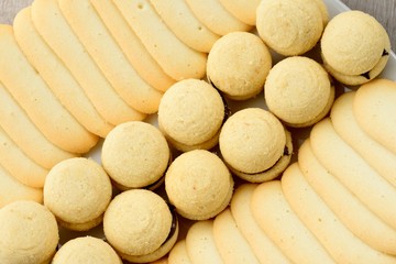 Pasticceria secca su piatto