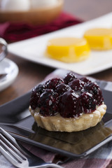 blackberries tart