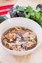 Raw Asian Green Mussel