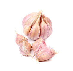 Fresh garlic and cloves.