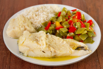 codfish with vegetables and rice