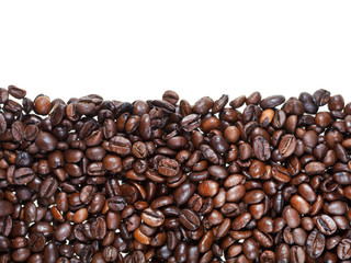 roasted coffee beans close up