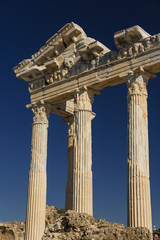 Fototapeta na wymiar Świątynia Apollo w Side