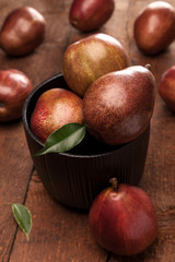 Fototapeta na wymiar ripe pears