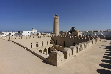 Gordijnen Ribat in Sousse, Tunisia © knovakov