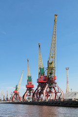 Hoisting cranes in commercial port