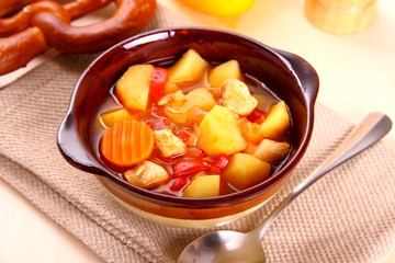 Vegetable stew with chicken and potato