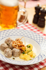 meatballs with potatoes
