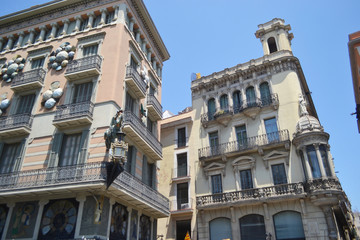 Fototapeta na wymiar Street in center of Barcelona