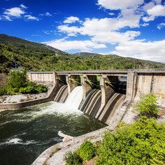 Dam in Puente Domingo Florez, Leon, Spain