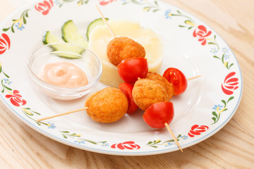 chicken balls with mashed potatoes