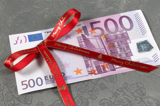 Etrennes, cadeau, 500 euros