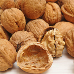 walnuts and a cracked walnut