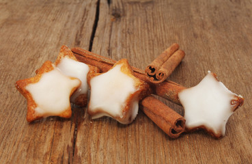 Cookies and cinnamon