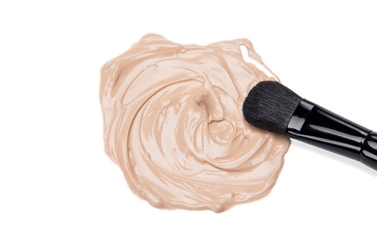 Foundation With Makeup Brush