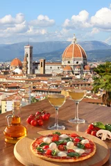 Foto op Canvas Florence met kathedraal en Italiaanse pizza in Toscane, Italië © Tomas Marek