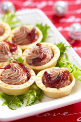 Pate tartlets